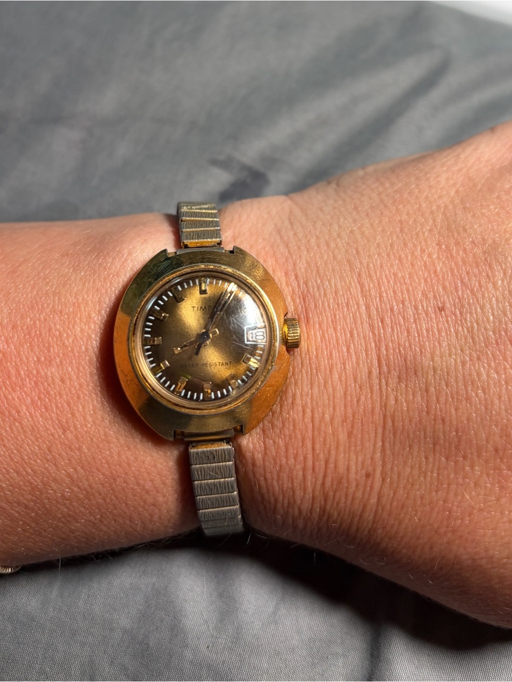 Vintage 1970's Timex Ladies Manual Watch